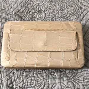Metallic flat clutch bag